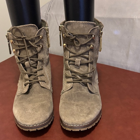 Tommy Hilfiger Women's Lace-Up Suede Boots - Taupe - Picture 2 of 11